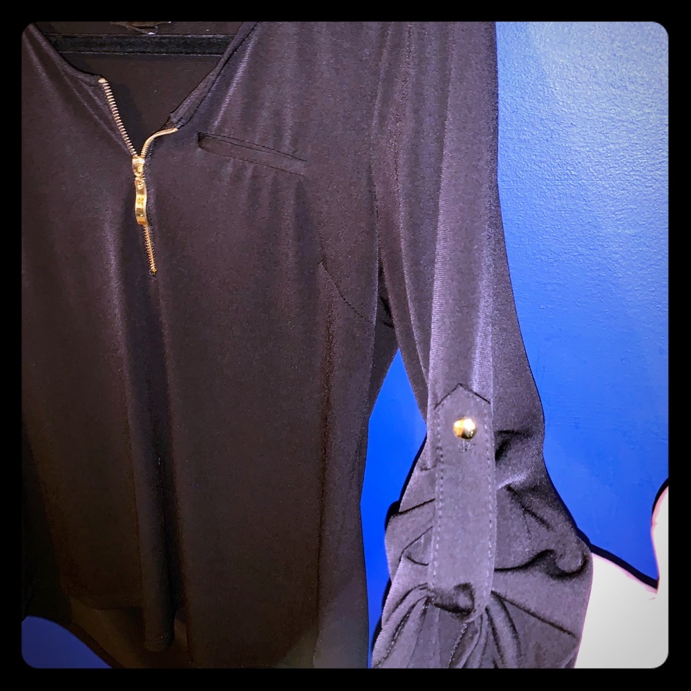 🖤Roz&Ali Black Blouse feat Golden Zipper&Details